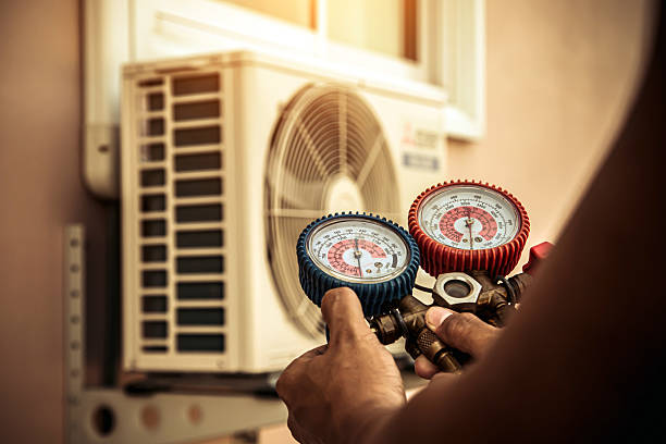 Professional Hvac technician working in American Fork, UT